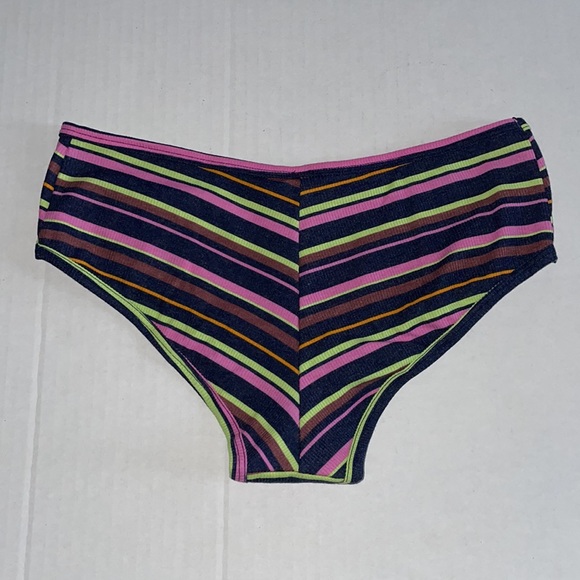 NWT PINK By Victoria Secret Panty - Stripe Print - Size L - Picture 9 of 10